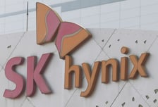 "SK하이닉스, 1분기 최대실적…2분기엔 더 간다" 목표가↑-메리츠