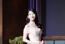 '21세기 대군부인' 아이유, 흥행 견인 존재감 입증...찬란한 연기력