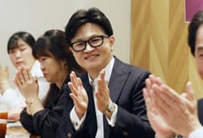 한동훈 "장동혁 '방미', 잘못된 일정…하정우 출마? 빨리 결정해야"