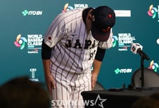 'WBC 8강 탈락 대참사' 日감독, 공식 퇴임 "전적으로 내 책임"→후임은 정해지는대로 발표