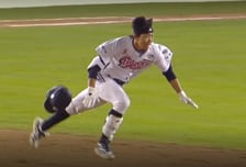 3경기 2루타 4개→전력질주→헬멧도 4번 벗겨졌다, '제2의 이정후' 재능에 허슬까지