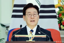 [속보]이재명 대통령 "모디 총리, 늦어도 내년까지 한국 방문하기로 약속"