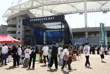 스타벅스, 인천 랜더스필드서 '스타벅스 데이'  개최