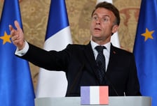 마크롱 "호르무즈 해협 봉쇄, 미국·이란 모두 잘못했다"