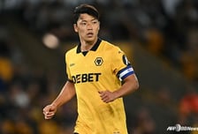 '중국인이 망쳤다' 황희찬의 울버햄프턴 강등 "예견된 몰락... 미래가 더 문제"