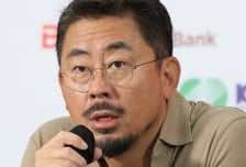 흥행 불패 나홍진, '호프'로 충무로의 희망 될까? [IZE 진단]