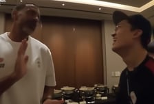 박지성이 이벤트 경기서 '살인태클' 당했다? 당사자들은 모두 웃었다 "전혀 문제 없었다"