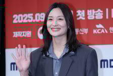 '은퇴' 표승주, 1년 만에 코트 복귀…흥국생명 유니폼 입는다