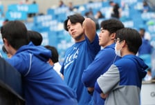 [포토] 원태인 '언제나 겸손 모드'