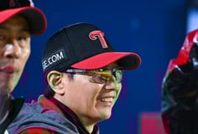 '좌석 점유율 99.8%' 압도적 LG, 또 이겼다... 염갈량이 웃었다 "1점 차 승부 승리, 긍정적 힘 될 것" [잠실 현장]