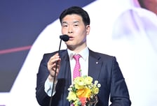 4강 PO 앞둔 창원 LG, 조상현 감독+코치진 3년 재계약으로 힘 실어준다! "지속 가능한 강팀 구축에 탁월"