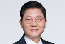 법무법인 세종, 김정수 전 해군참모총장 영입…방산·국방 분야 강화