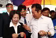 "김용, 전략 공천하라" 친명계 릴레이 공천 촉구…정청래 '노코멘트'