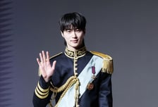 '21세기 대군부인' 변우석, 女心 잡은 대군 납시오