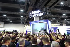 '亞 최대 방산 전시회' K-방산 위상 떨친다…동남아 시장 정밀 타격