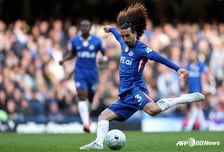 선수 이발사가 라인업 유출하는 '콩가루 구단'... 첼시, 114년 만에 5연속 무득점 패배 참사 "이유 있다"