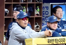 '6볼넷+6안타'로 '고작' 1점 낸 NC 타순 대수술, 데이비슨 6번행→이호준 한숨 "저도 바꾸기 싫은데 참..."