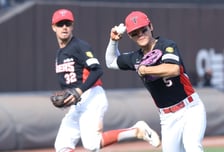 "데일 3루 갈 수 있다" 마침내 유격수 김도영 시나리오 나왔다! 사령탑도 필요성 인정... 단, 조건이 있다