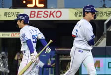 [포토] 박승규 '지찬아 고마워'