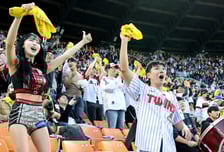 [한번에쓱]배우 이준과 응원열전 '이틀연속 독수리사냥 기대되요!' 차영현