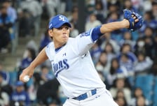 [포토] 김재윤 '정중앙 승부'