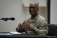 韓, 美 전투기·함선 수리 거점으로 거듭난다…한미 군수협력 확대 추진