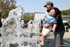 "덥다 더워" 난리더니…벌써 우르르 여름 준비 중