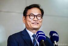 민주당 인천 연수갑 송영길, 계양을 김남준 공천…"전략적으로 배치"