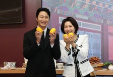 "시간가는 줄 몰라" 김혜경 여사, 베트남서 K-컬처 소통…신동빈 회장 '깜짝 만남'도