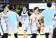 '소노 또 이겼다' 정규리그 1위 LG 꺾고 4강 PO 기선제압, 챔프전 확률 78.6% 확보