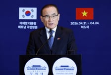 '구성 핵시설 발언' 논란에 입 연 위성락 "정쟁화 말아야…美와 소통 중, 단기간에 수습하려 해"