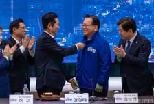 與 의원 40여 명, 김부겸 대구 캠프 총출동…'힘 있는 여당' 승부수