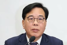 국힘 송언석 "민주당 공천은 범죄자 올드보이들의 귀환"