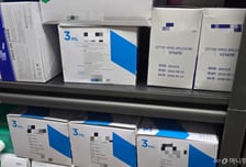 값은 오르고 새벽마다 품절…"주사기 얼마 안 남았어요" 병원들 비상