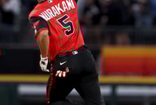 'ML 홈런 1위 등극' 日 거포 정말 미쳤다! 5G 연속 홈런 중단→하루 쉬고 또.또.또 홈런, 소속팀도 대역전승