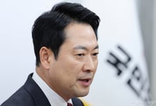 "장동혁 사퇴해야" 내부 비판에…또 '대여투쟁' 꺼내든 국힘 지도부