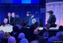 트럼프 노린 3번째 테러…"만찬장 총격범, 이란전쟁과 무관"