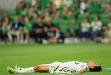 "SON, 더 이상 치명적 윙어 아냐" 외신 충격 보도, 진짜 의미 따로 있었다... "가짜 9번→축구 도사로 진화"