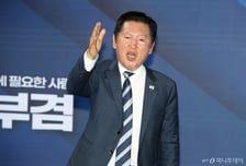 정청래 "'평양 무인기 침투' 尹 30년 구형은 유감...사형이 마땅"