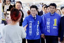 "서초도 파랗게"...오세훈 예비후보 등록 첫 날 '강남3구' 공략한 정원오