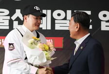 '와' 울산시장까지 최지만 입단식 참석! "세계적인 선수 영입, 너무 자랑스러워" 김두겸 시장 대만족