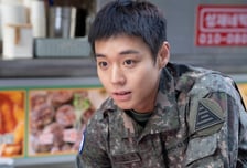 "군복 입어 보고 싶어"...박지훈이 '취사병'을 선택한 이유