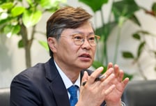 "2500억 실탄 장전·단독 GP 도약…K콘텐츠·방산으로 영토 넓힌다"