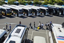 이대통령 '소풍 기피' 발언에 교원단체 뿔났다 "형사책임이 문제"