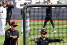 [포토]'그물 뚫고 나갈 기세로' 문성주