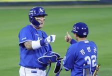 [포토] 최형우 '간만에 보는 엄지척'