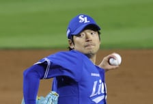 [포토] 백정현 '맞아도 정면승부'