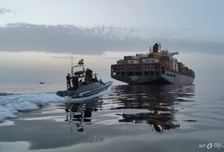 이란, 호르무즈 통행료 전용계좌 만들었다..."4개 통화로 징수"