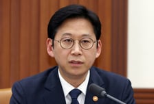 'K-문샷' 올라탄 SMR 선박…배경훈 "개발 전 단계 전폭 지원"