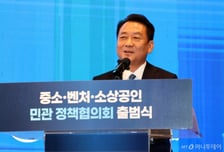 '하남갑' 이광재 "평택을 고사는 조국때문…민주당 김용에 빚졌다"